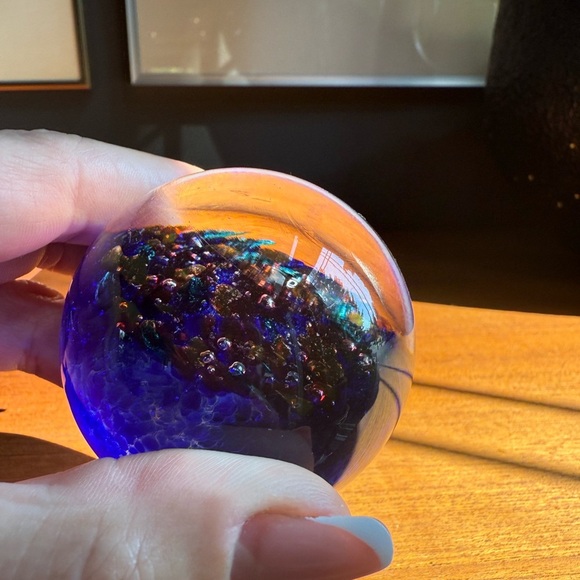 Robert held paperweight blue with multicoloured jewels, gorgeous - Picture 8 of 14